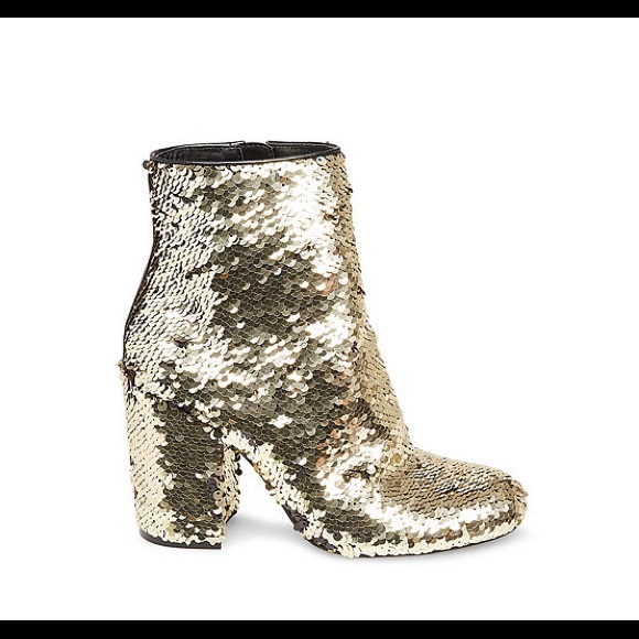 Steve Madden
Women'sMetallicGeorgia-sSequinBooties - Picture 2 of 7